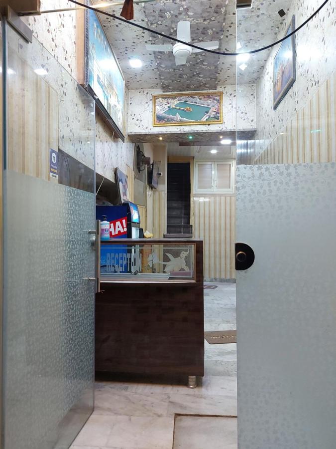 Mj Chawla Homestay Double Bed Attached Bathroom Room Amritsar Ngoại thất bức ảnh